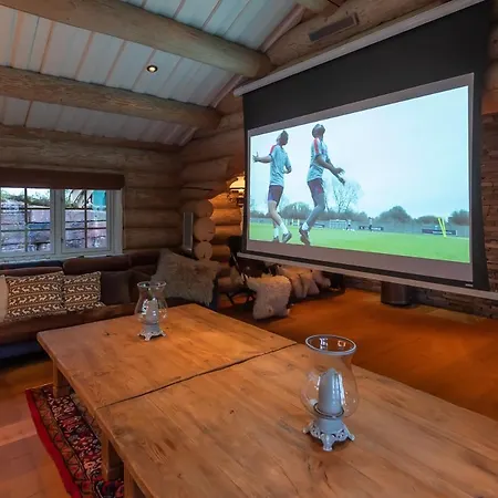 Шале De Luxe 518 *