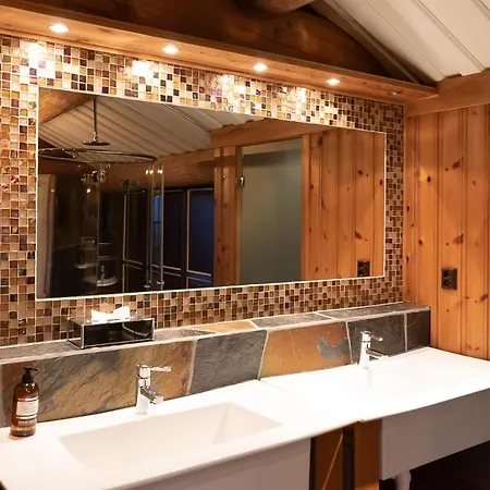 Шале De Luxe 518 *